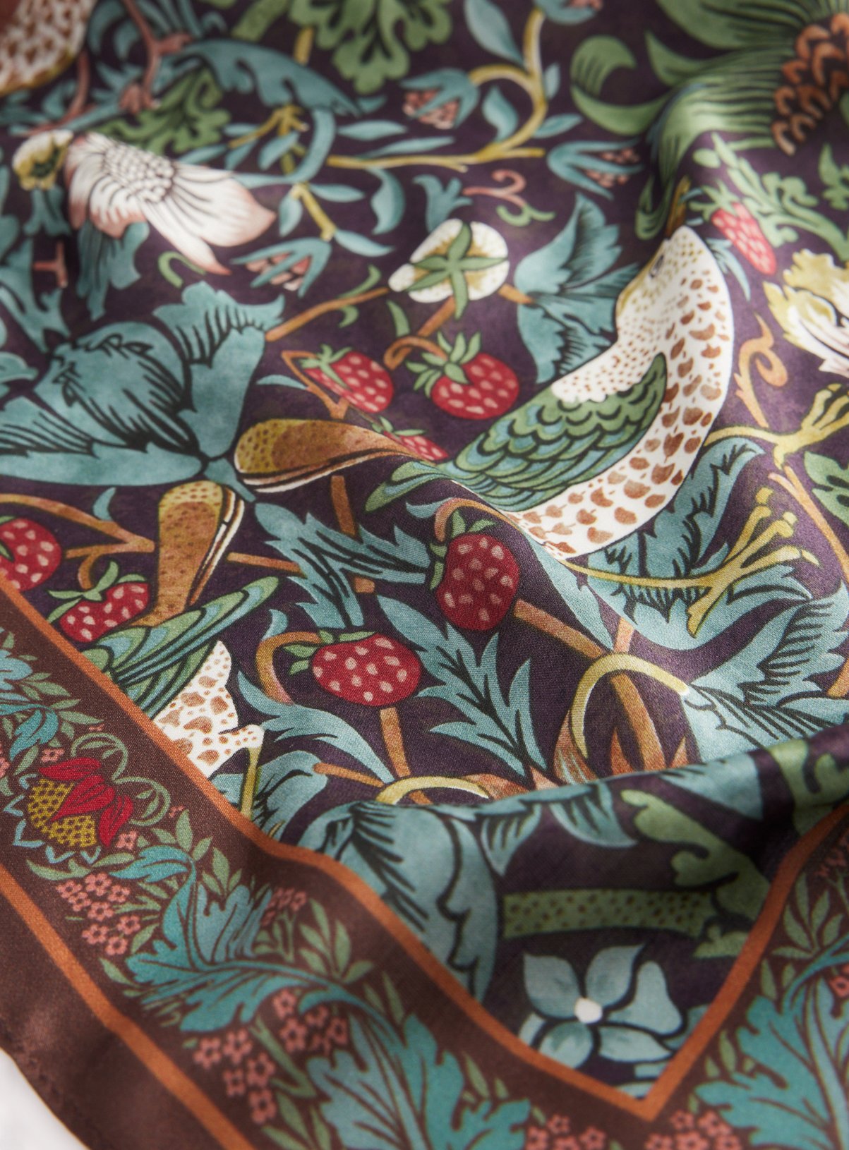 Tu x Morris & Co. Strawberry Thief Scarf One Size - Image 2 thumbnail